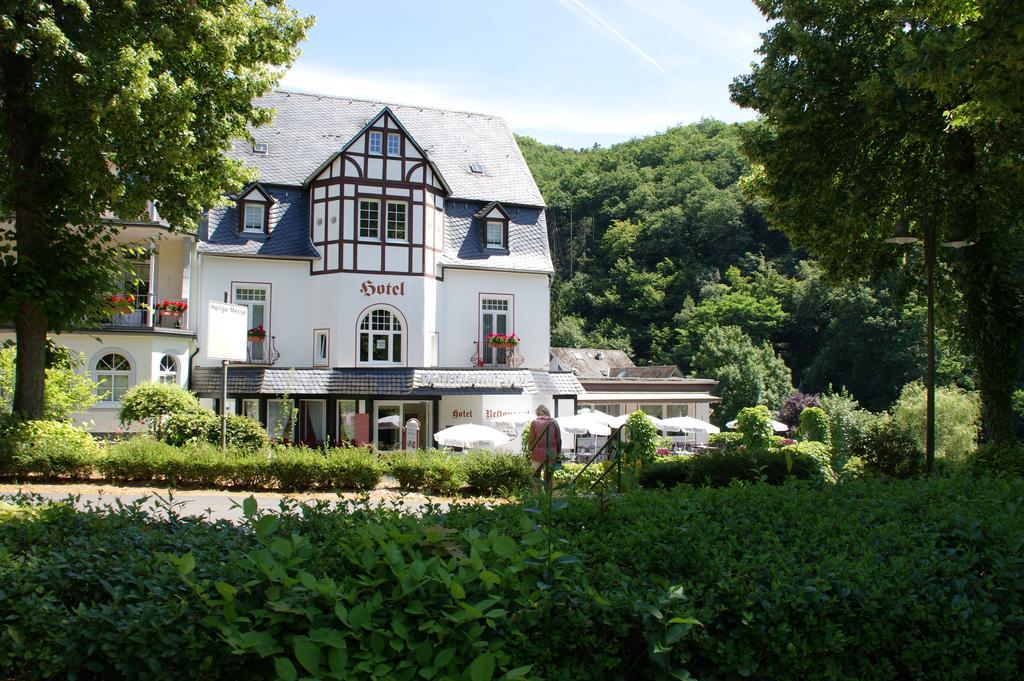 Bertricher Hof Hotel Garni บัดแบร์ทริช ภายนอก รูปภาพ