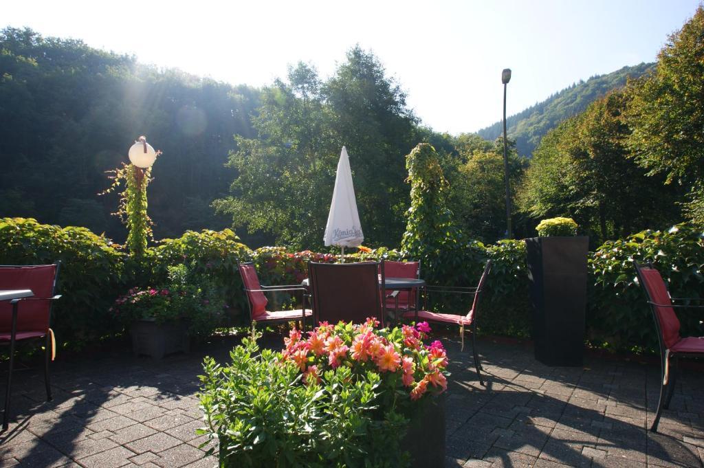 Bertricher Hof Hotel Garni บัดแบร์ทริช ภายนอก รูปภาพ